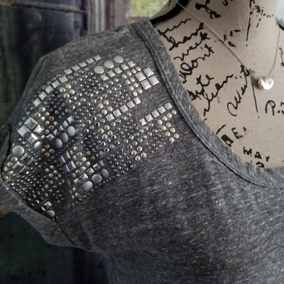 Grey Studded Shoulder Top / Tee Med by Eyeshadow - Picture 3 of 5